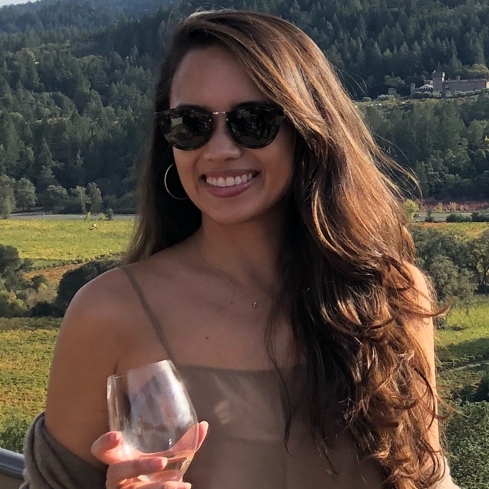 Meet your Posher, Alexis